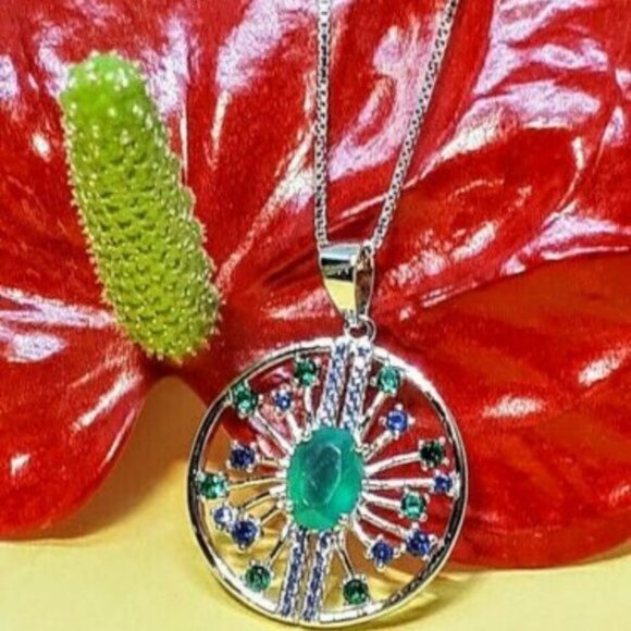 Natural Green Agate & CZ 925 Sterling Silver Necklace - Picture 7 of 7